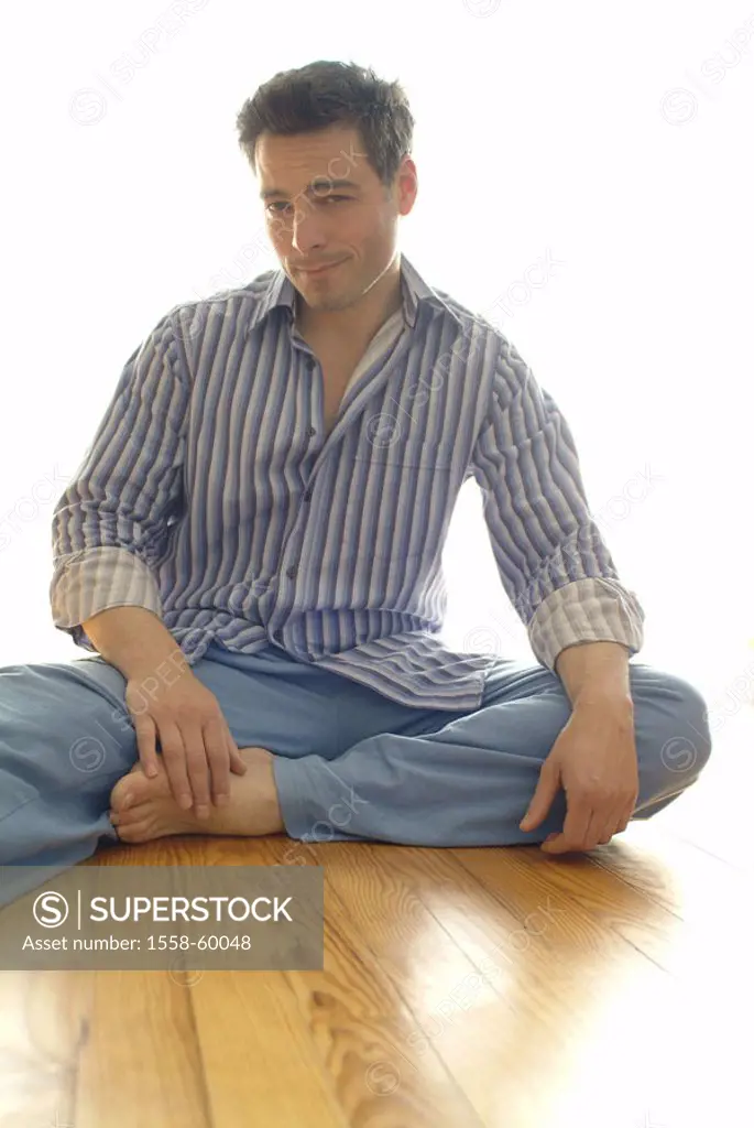 Man, dark-haired, nonchalant,  parquet floor, sitting  Series, 30-40 years, dark brown, gaze camera, doubts, skeptically, serenity, loosely, relaxing,...