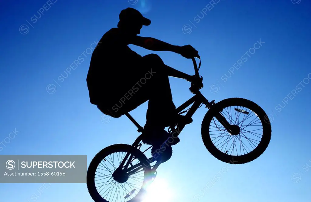 Silhouette, BMX-driver, jump, on the side, Back light  cycling, trend sport, Funsport, man, young, teenager, 20-30 years, BMX-Fahren, BMX, bicycle, sk...