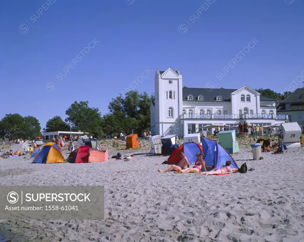 Germany, Mecklenburg-Western Pomerania,  Saint dam, sandy beach, vacationers  Europe, Central Europe, north-east Germany, health resort, spa, sea reso...