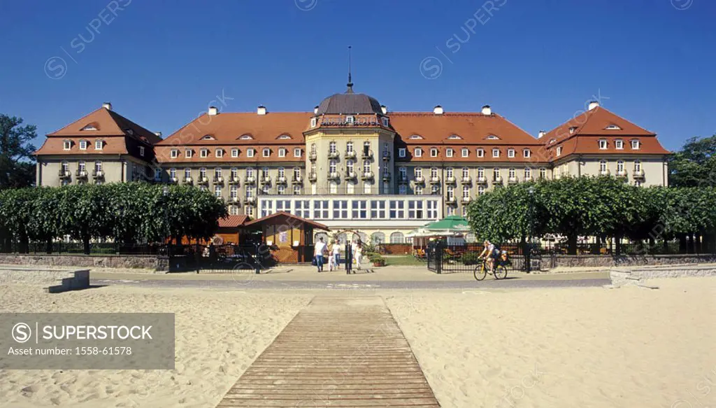 Poland, Zoppot, Grand-Hotel,      Sandy beach, bridge,  Rzeczpospolita Polska, Pomerania, Danziger bay, west side, Sopot, sea resort, spa, hotel, Gran...