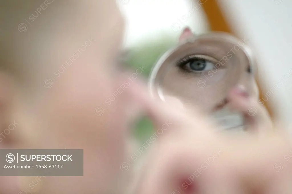 Woman, young, hand mirrors, eye,  contemplating, detail  20-30 years, 21 years, naturalness, hand, mirrors,  Bag mirrors, holding, eye part, look, app...