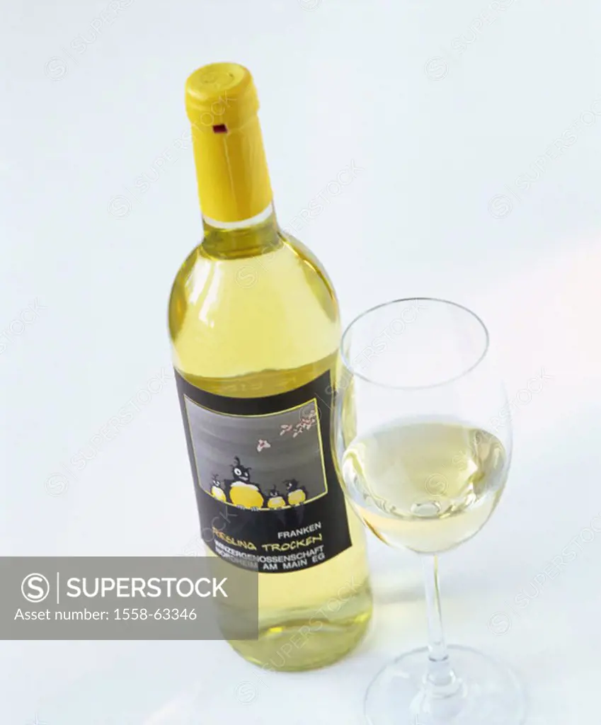 White wine bottle, glass, white wine   Wine bottle, bottle, wine glass, wine, Franconian wine,  Riesling drily, beverage, alcohol, alcoholic, alcoholi...