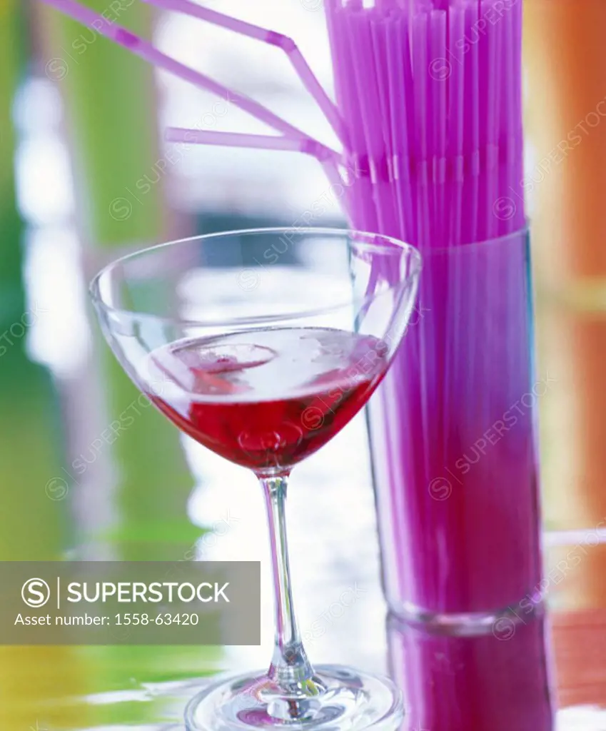 Cocktail glass, red champagne, straw   Cocktail, beverage, alcohol, alcoholic, mixed drink, symbol, concept, going out, party, party mood, drinking, e...