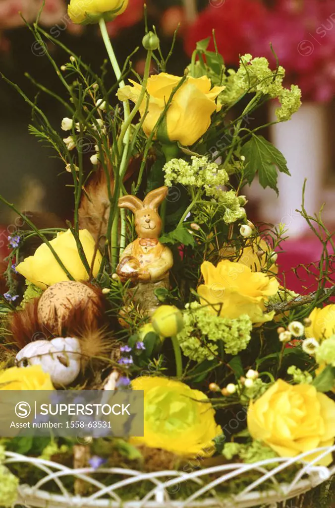 Ostergesteck, flowers, Easter bunny   Easter, Eastertime, Gesteck, roses, yellow, hare, Easter egg, egg, ornament, decoration, Deko, Brauchtum, Tradit...