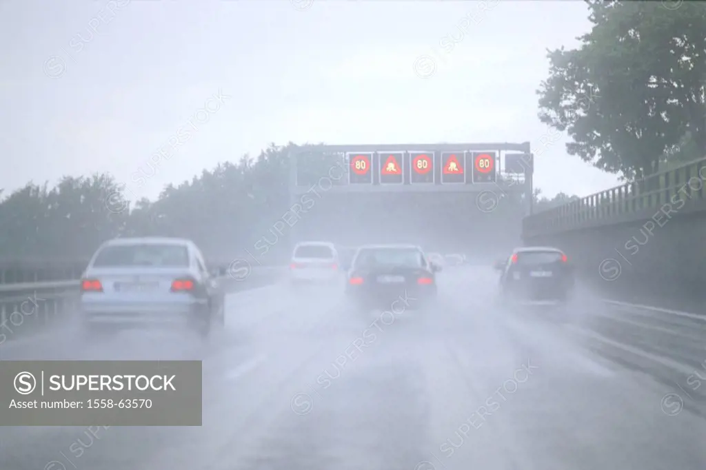 Highway, traffic, rainy weather,  bad view, traffic signs, Speed limit Street, expressway, highway, vehicles, Pkw´s, Lkw´s, high volume of traffic, tr...