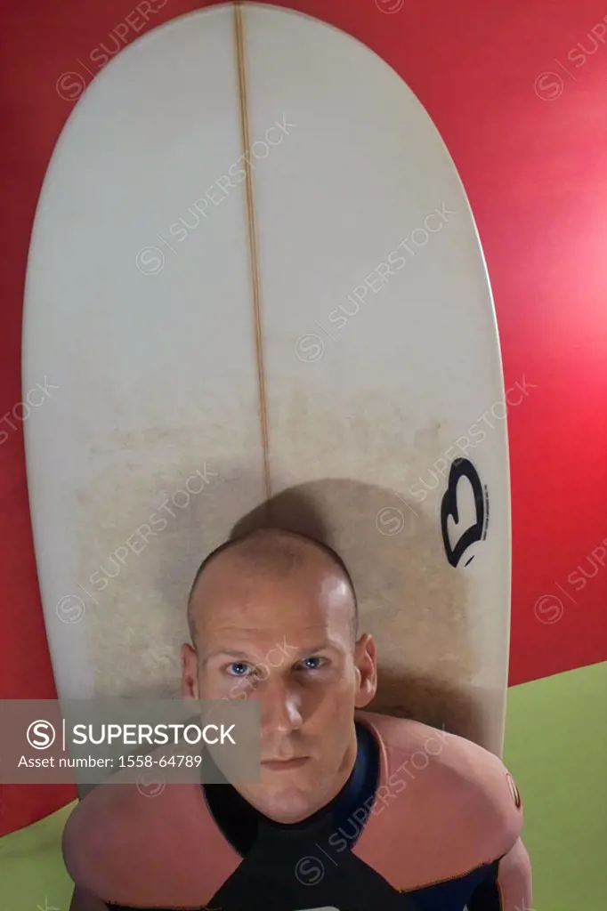 Man, surfboard, detail, from above    20-30 years, 30-40 years, man, surfers, surfers,  Athletes, bald head, protection clothing, wetsuit, Look camera...