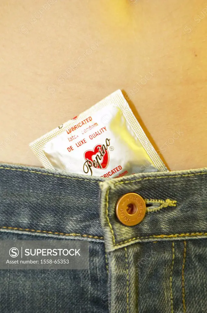 Man, upper bodies freely, waistband, Condom, package, close-up  Jeans, pants, association, concept, prevention, protection,  Prevention, security, con...