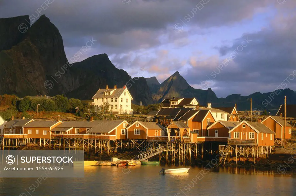 Norway, Lofoten, island Moskenesoy,  Fisher place, A, skyline,  Tomorrow sun Scandinavia, North Norway, coast, Fischerdorf, Houses, residences, Pfahlb...