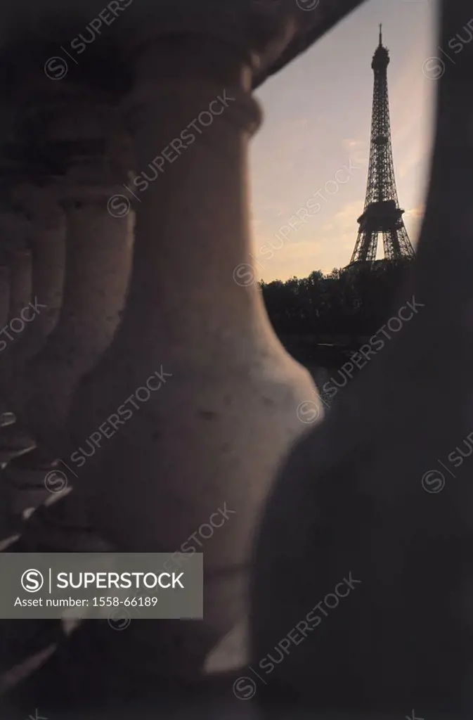 France, Paris, Eiffelturm,  Silhouette, hand-rails, detail  Europe, metropolis, capital, tower, tour Eiffel,  Steel construction, construction, constr...