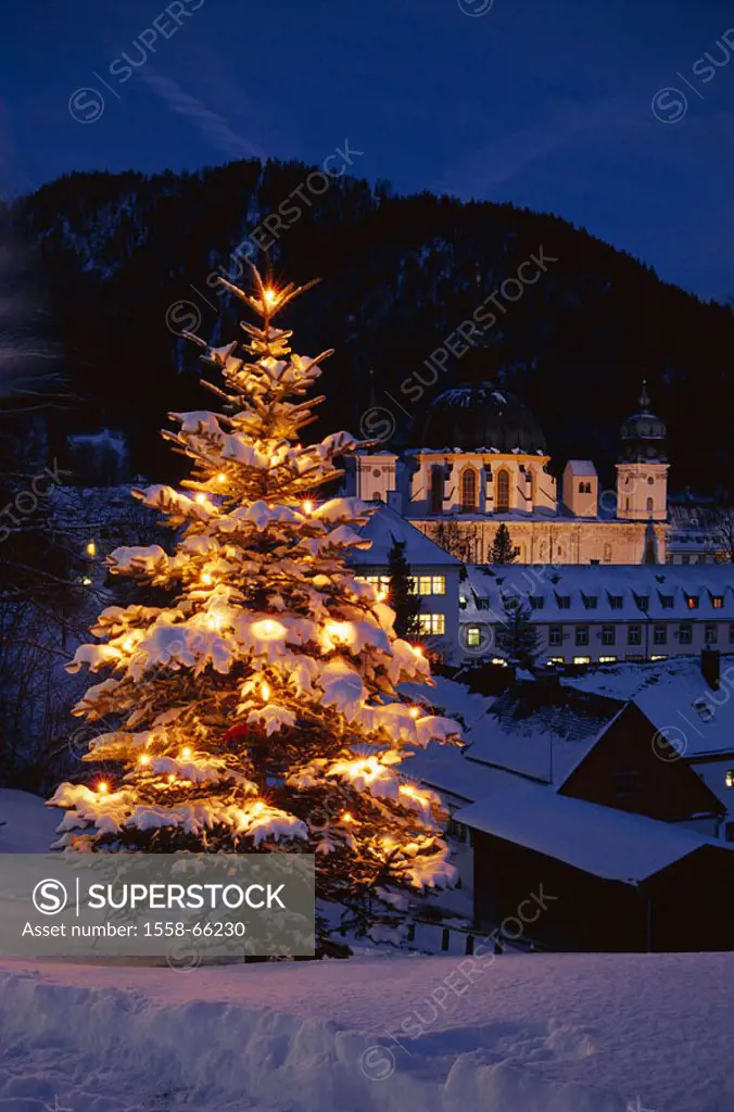 Germany, Bavaria, head bunting district,  Cloister Ettal, Weihnachtsbaum, Illumination, evening, winters Europe, Upper Bavaria, development rock, bunt...