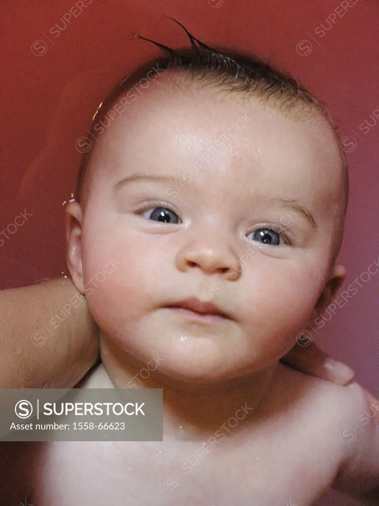 Woman, detail, hand, baby, naked,  Plastic bathtub, portrait,  Mother, child, 4 months, swims, cleans, Personal hygiene, body hygiene, baby bathtub, c...