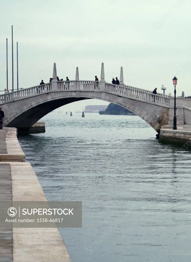 Italy, Venice, Fondamenta dell  Arsenals, bridge, pedestrians  Europe, Venetien, lagoon city, canal, waterway, connection, footbridge, connection, Pas...