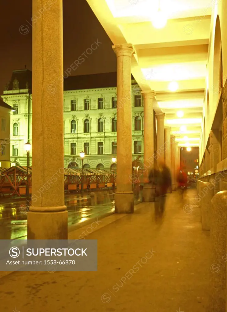 Slovenia, Ljubljana, colonnades,  Pedestrians, blurs, night  Central Europe, Europe, Preserenov Trg, buildings, colonnade, columns, lights, passer-bys...