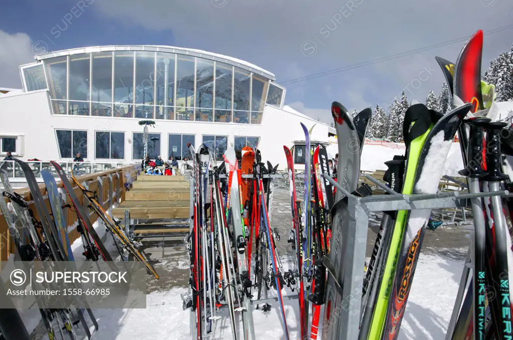 Austria, Tyrol, Seefeld, Skigebiet, Steed cottage, middle station, restaurant, Sun terrace, Skiständer, winters winter sport area, winter sport, leisu...