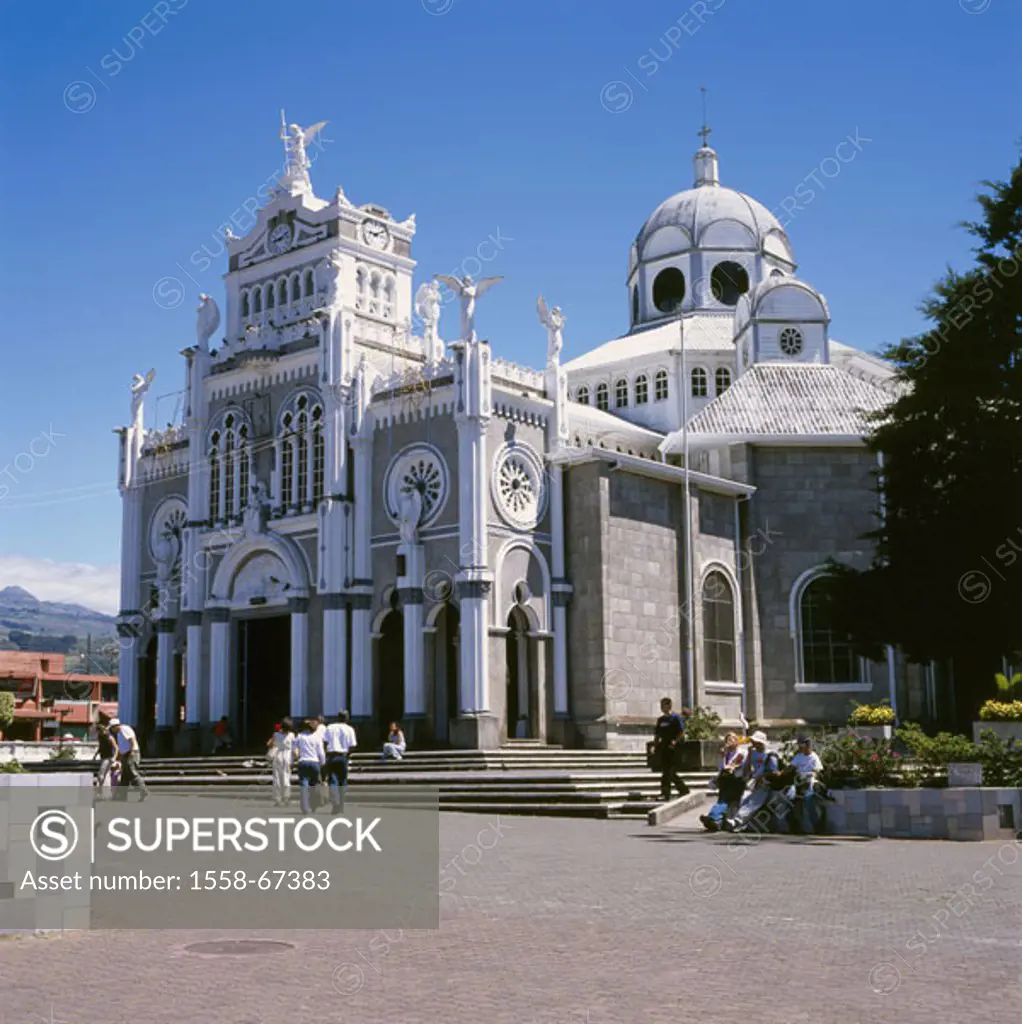 Costa Rica, Cartago, Basilica de Nuestra Senora de loosely Angeles, Forecourt, tourists, Central America, basilica, built 1926, style Byzantine, steep...