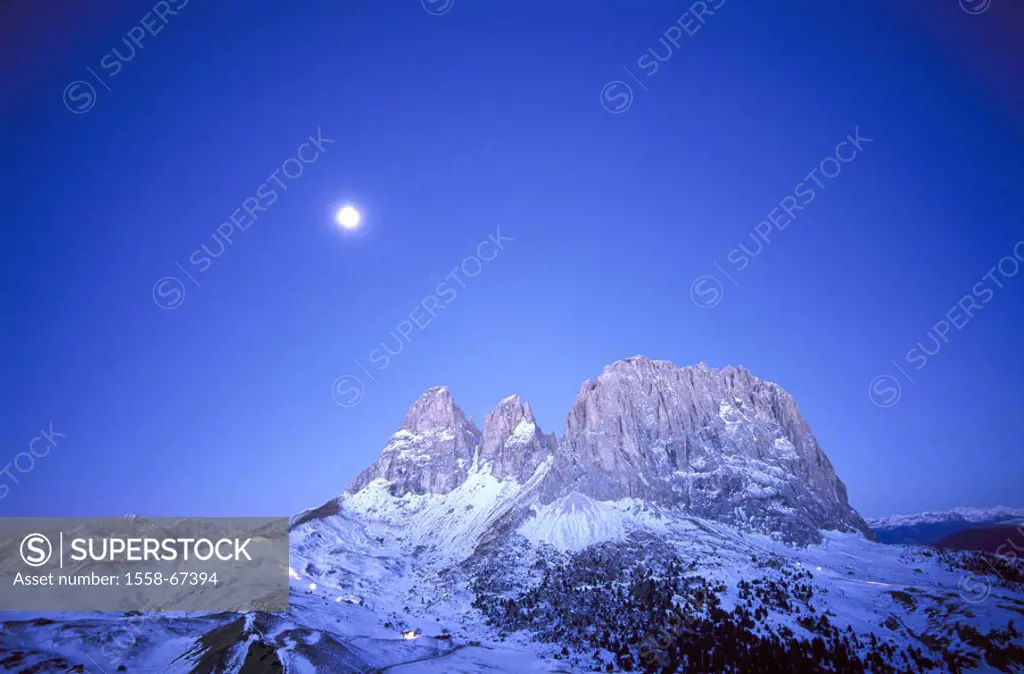 Italy, South Italy, Dolomites, Langkofelmassiv, from north,  Dawn, full moon, Nature, Alps, mountain massif, mountains, Langkofel, 3181 m, night, moon...