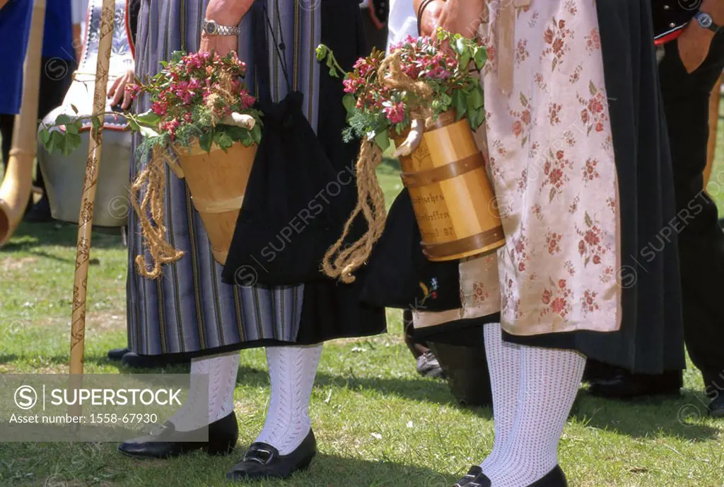 Switzerland, Bernese Oberland,  Women, aspirations, detail,  Wood mugs, traditional Male, party, tradition, traditional costume, Dirndl, festival, eve...