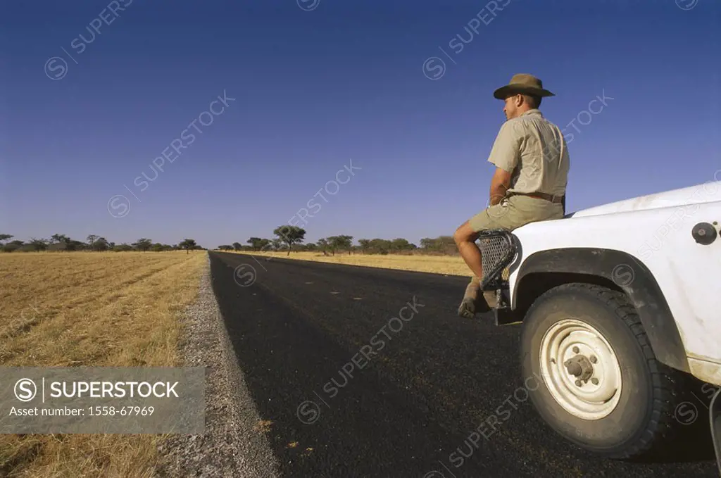 Botswana, Kalahari Highway, jeep, sitting man, cowling,  Africa, Kalahari, desert, car, vehicle, terrain cars, , isolation, nimand, sees, waiting, str...