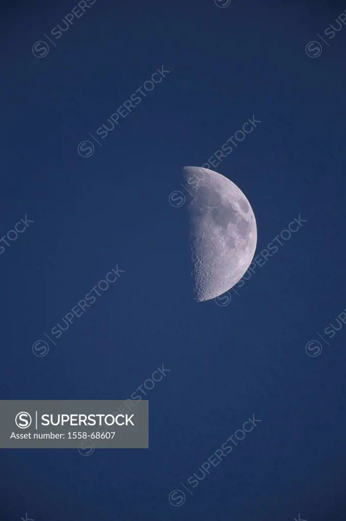 Half-moon   heaven, clear, cloudless, planet, moon, Trabant, Erdtrabant, moonlight, night, moon night, seems color mood blue