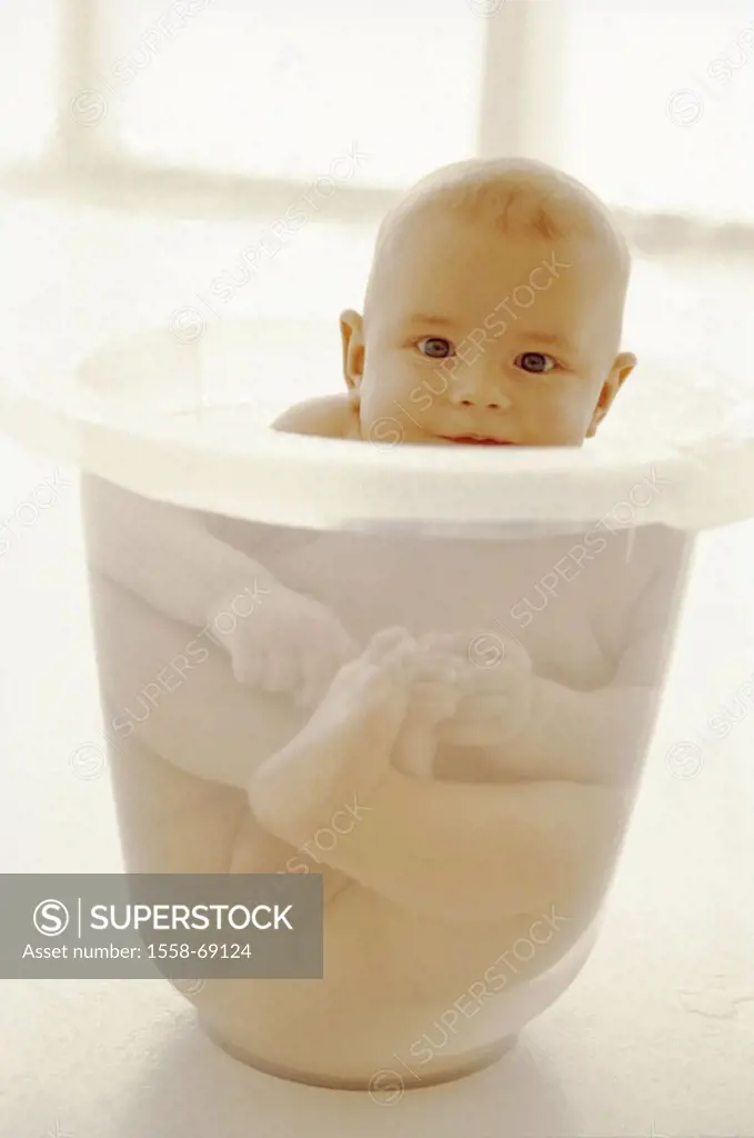 Baby, bath buckets, bathes   Child, boy, toddler, infant, 6 months, Tummy Tub bath buckets baby bath personal hygiene care body hygiene, hygiene, wate...
