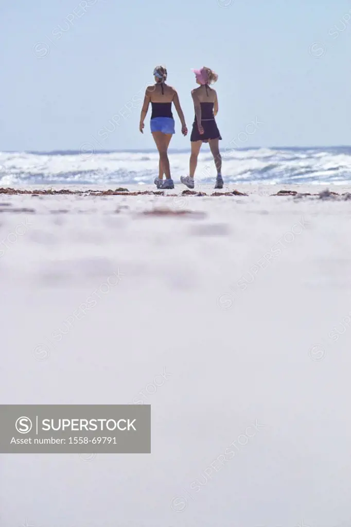 Sandy beach, women, leisurewear,  Walk, back opinion,  20-30 years, 30-40 years, young, friends, beach,  Beach walk, relaxation, recuperation, activit...