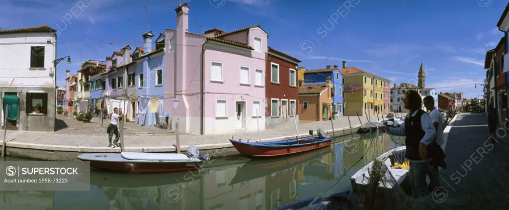 Italy, Venetien, Friaul, island Burano, Residences, canal, boats, men, Conversation, Europe, north-east Italy, place, houses, buildings, residences, c...