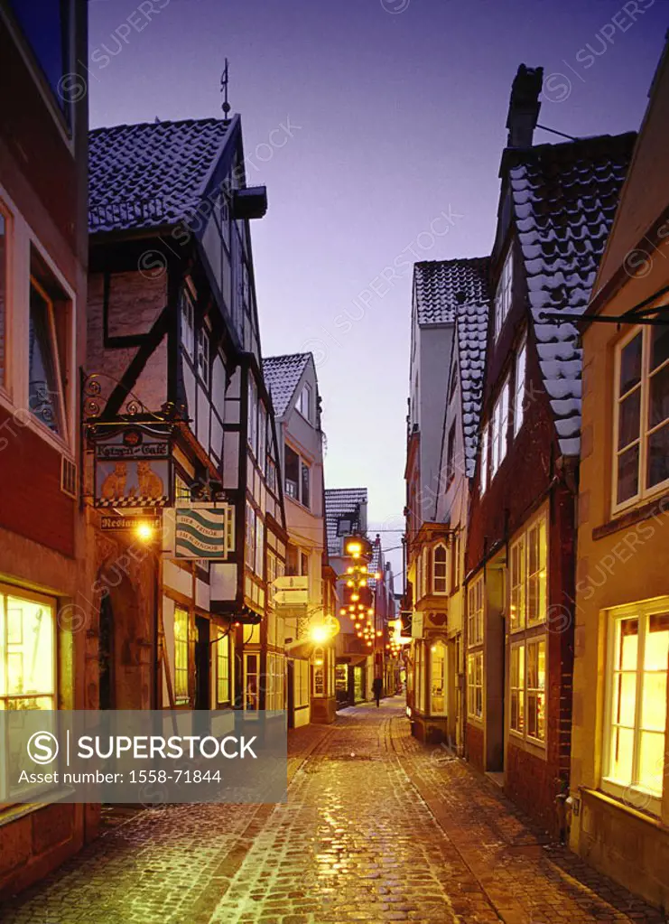 Germany, Bremen, Schnoorviertel,  old town alley, illumination,  Twilight Series, Europe, Northern Germany, Hanseatic town, old town, alley, houses, b...