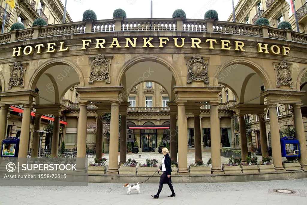 Germany, Hesse, Frankfurt on the Main, Hotel steep track salvors Frankfurt yard, Pedestrian, dog, Europe, metropolis, city, luxury hotel, comfort hote...