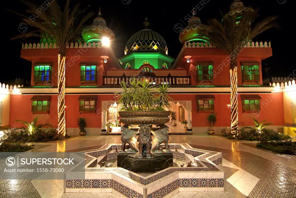 Egypt, Sinai, Sharm esh-Sheikh,  Vergnügungscenter, Alf Leila Wa Leila,  Inner courtyard, wells, illumination, evening,  Sinai peninsula, Sharm El She...