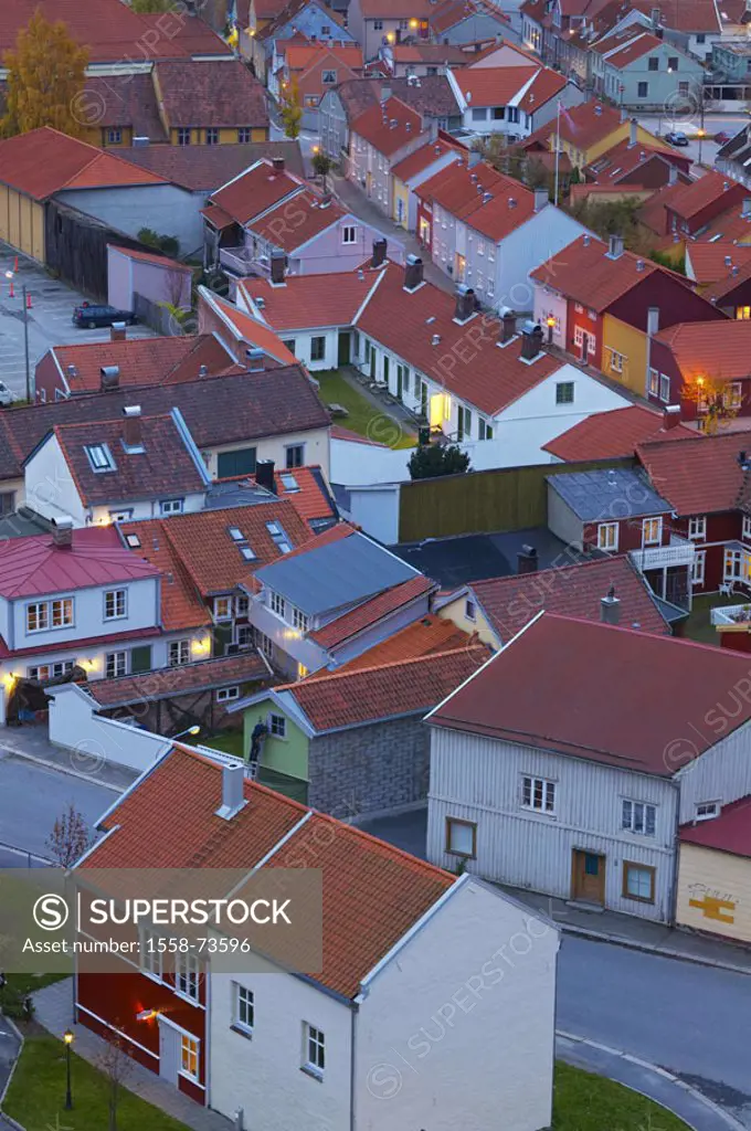 Norway, Ostfold, slagheaps, view at the city,  Residential area, twilight,  Europe, Scandinavia, Østfold, city, houses, residences, roofs, house roofs...