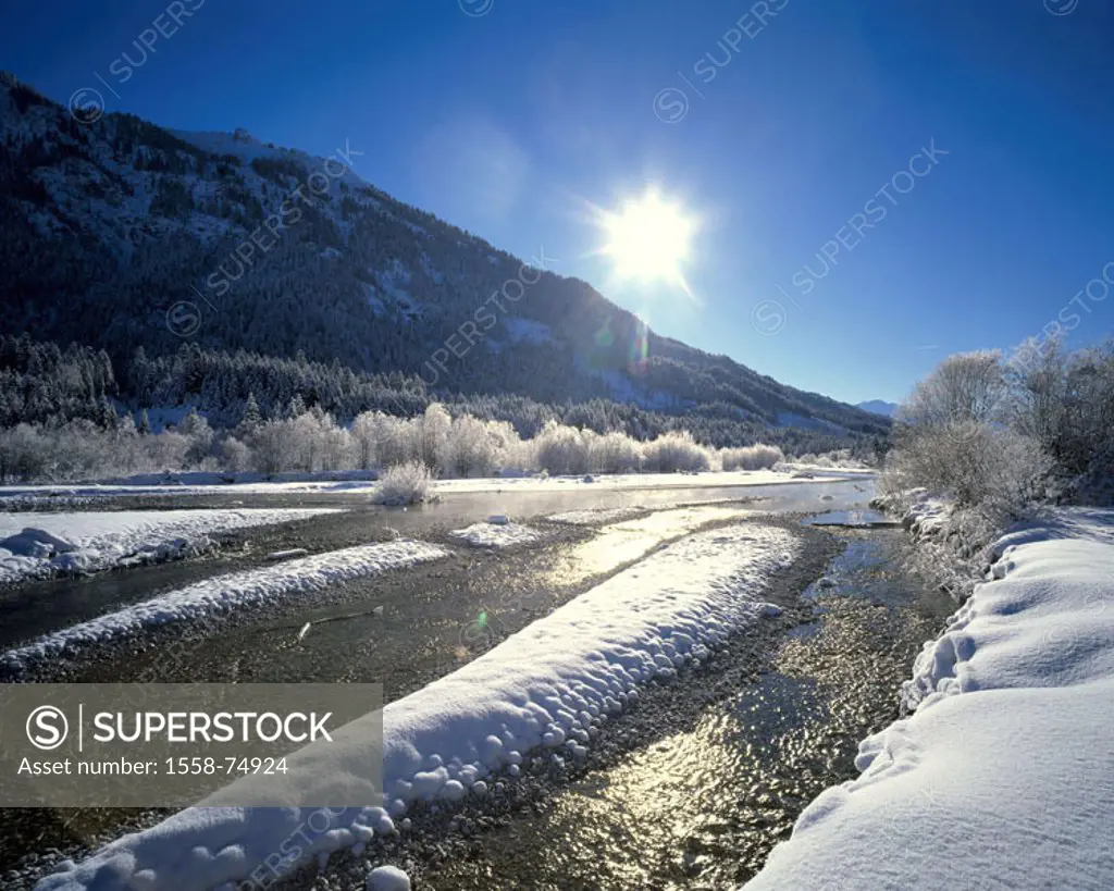 Germany, Upper Bavaria, Isar corners, near fore rip, Isar,  Winters, counter sun, Bavaria, mountains, river, waters, water flows, wintry, snow, cold, ...