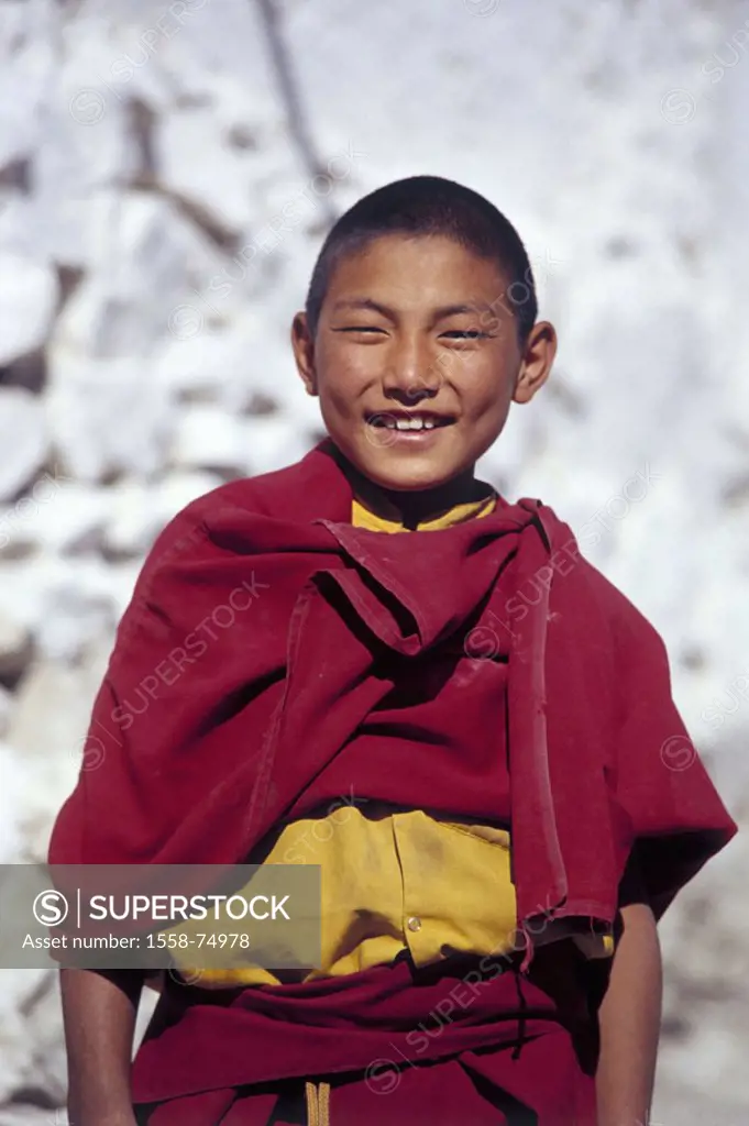 India, cashmere, Ladakh, boy, Monk, portrait, Asia, North India, Nubra valley, child, smiling, cheerfully, clothing red novice, Buddhist, Buddhist, re...