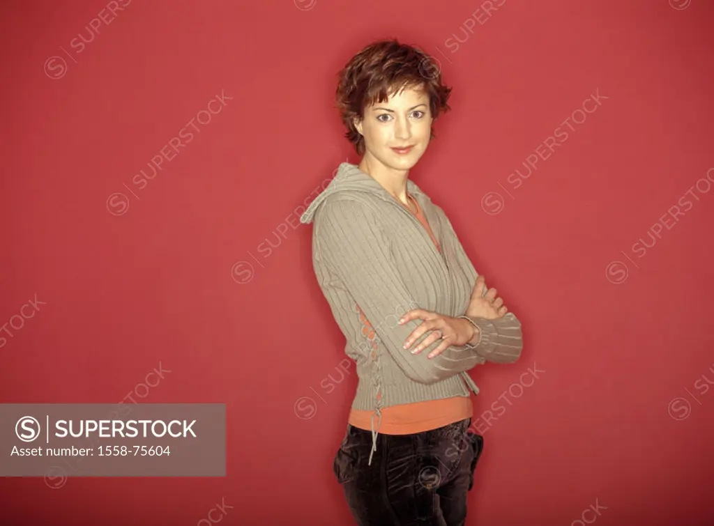 Woman, young, poor crossed, on the side,  Half portrait  Series, women portrait, 20-30 years, short-haired, short hair hairdo, brunette, kindly, sympa...