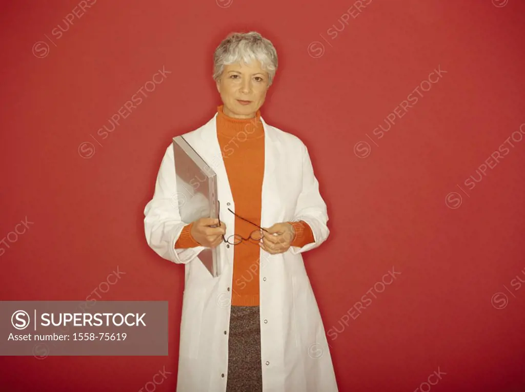 Doctor, records, glasses, holding,  Half portrait  Series, women portrait, woman, 60-70 years, senior, well Ager, grey-haired, short-haired, short hai...