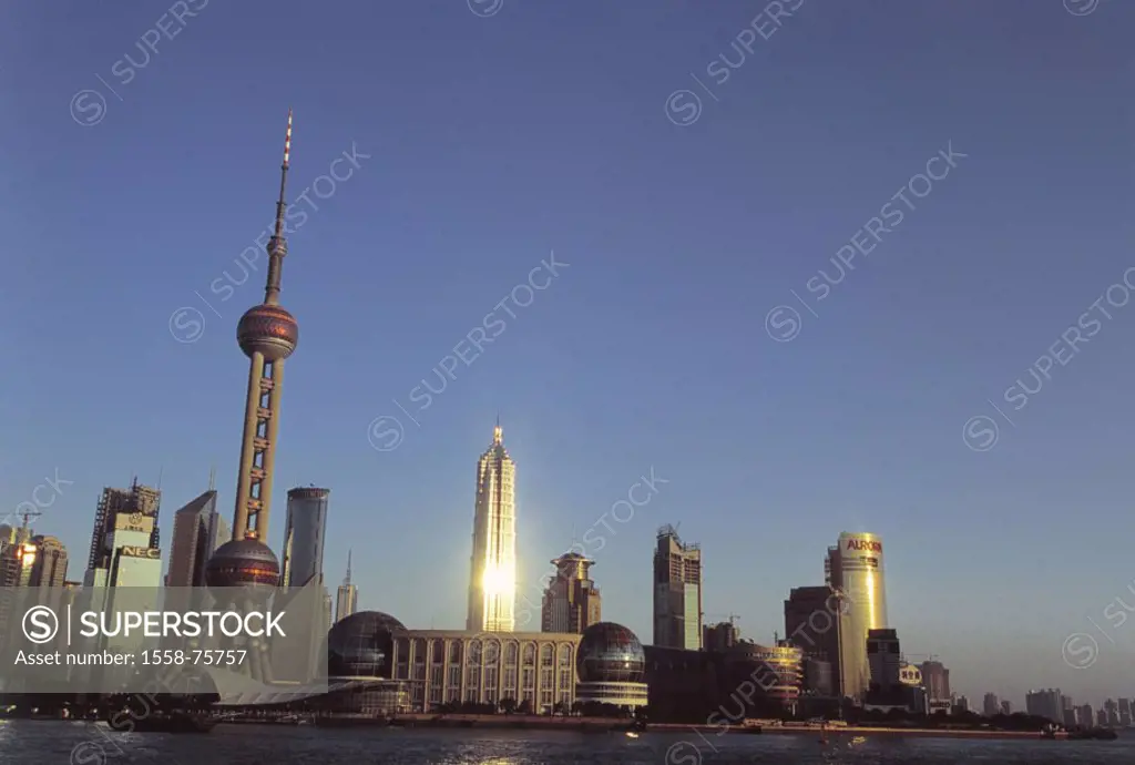 China, Shanghai, ´association´, skyline, Oriental Pearl tower, Jin Mao Building,  Sunset  Asia, Eastern Asia, city, view at the city, trading center, ...