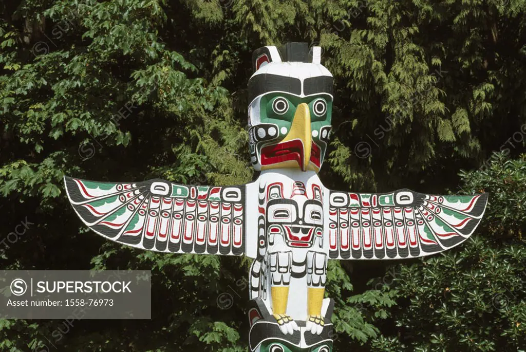 Totem post, detail,   North America, Canada, British Columbia, Vancouver, Stanley Park, sight, totem, art, Indian, coat of arms post, carving, Totemis...