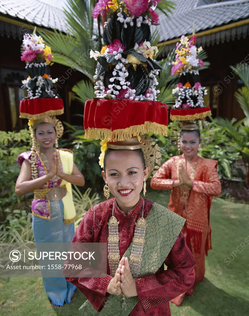 Malaysia, Penang, dancers,  Folklore clothing, headdress, group picture  Asia, southeast Asia, natives, women, gaze camera, smiling, cheerfully, hands...