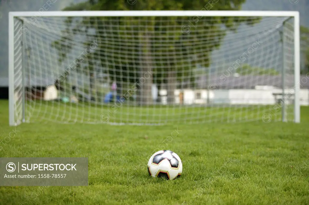 Soccer ground, lawns, ball, gate,    Leisure time, hobby, sport, sport, team sport, team game, lawn sport, ball sport, ball game, game, playing field,...