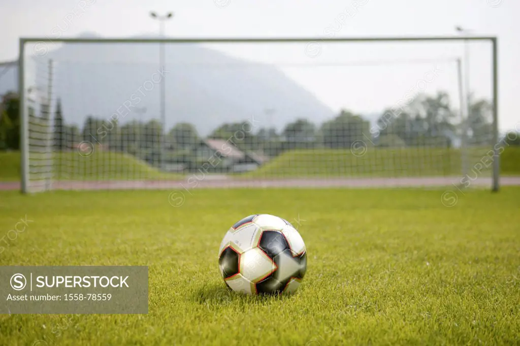 Soccer ground, lawns, ball, gate,    Leisure time, hobby, sport, sport, team sport, team game, lawn sport, ball sport, ball game, game, playing field,...