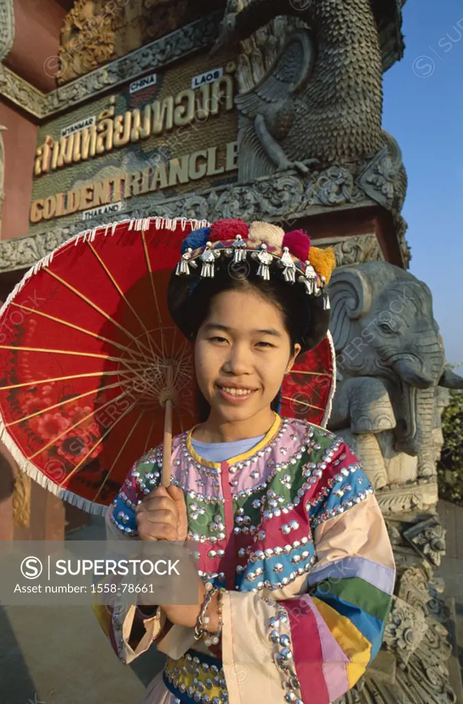 Thailand, golden triangle, Lisu-Stamm,  Woman, people traditional costume, parasol, Half portrait  Asia, southeast Asia, tribe, mountain trunk, Bergvo...