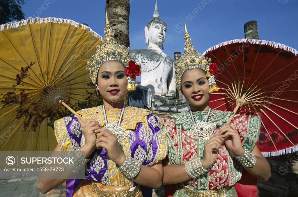 Thailand, Sukhothai, wade Mahathat, temple dancers, parasols, Half portrait Series, Asia, southeast Asia, women, Thai, dancers, folklore clothing, hea...
