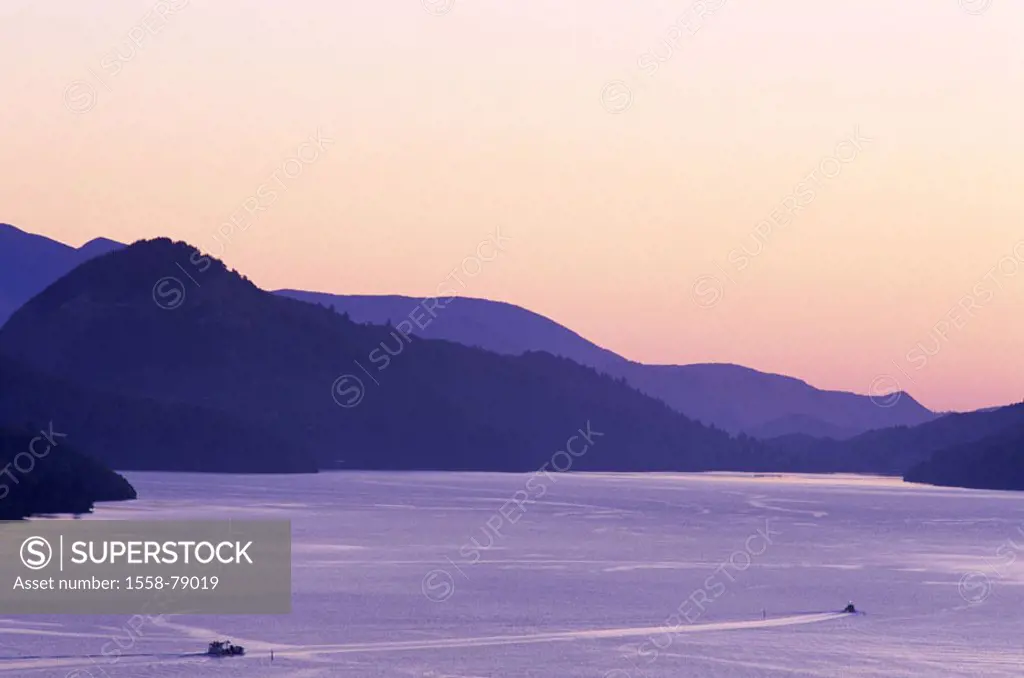New Zealand, South island, region Marlborough, Queen Charlotte sound, boats, Evening mood Coast landscape, highland, waters, bays, sunset, landscape, ...