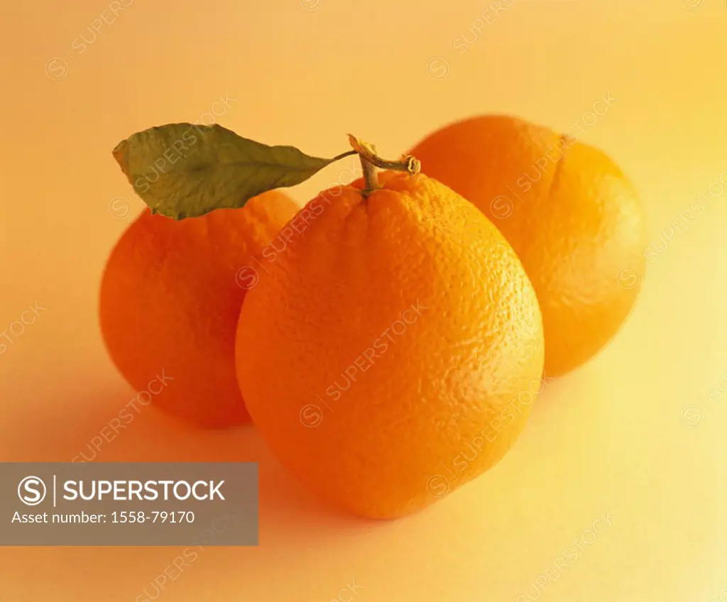 Oranges, stalk, leaf   Food, fruit, fruits, South fruits, citrus fruits, oranges, citrus sinensis, juicy, sweetly, vitamins, rich in vitamins, nutriti...