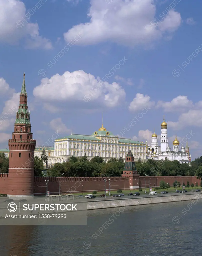 Russia, Moscow, view at the city, Kremlin, Moskwa,   Series, capital, Kremlin wall, Backsteinmauer,  Kremlin palace, Eckturm, churches, cathedrals, to...