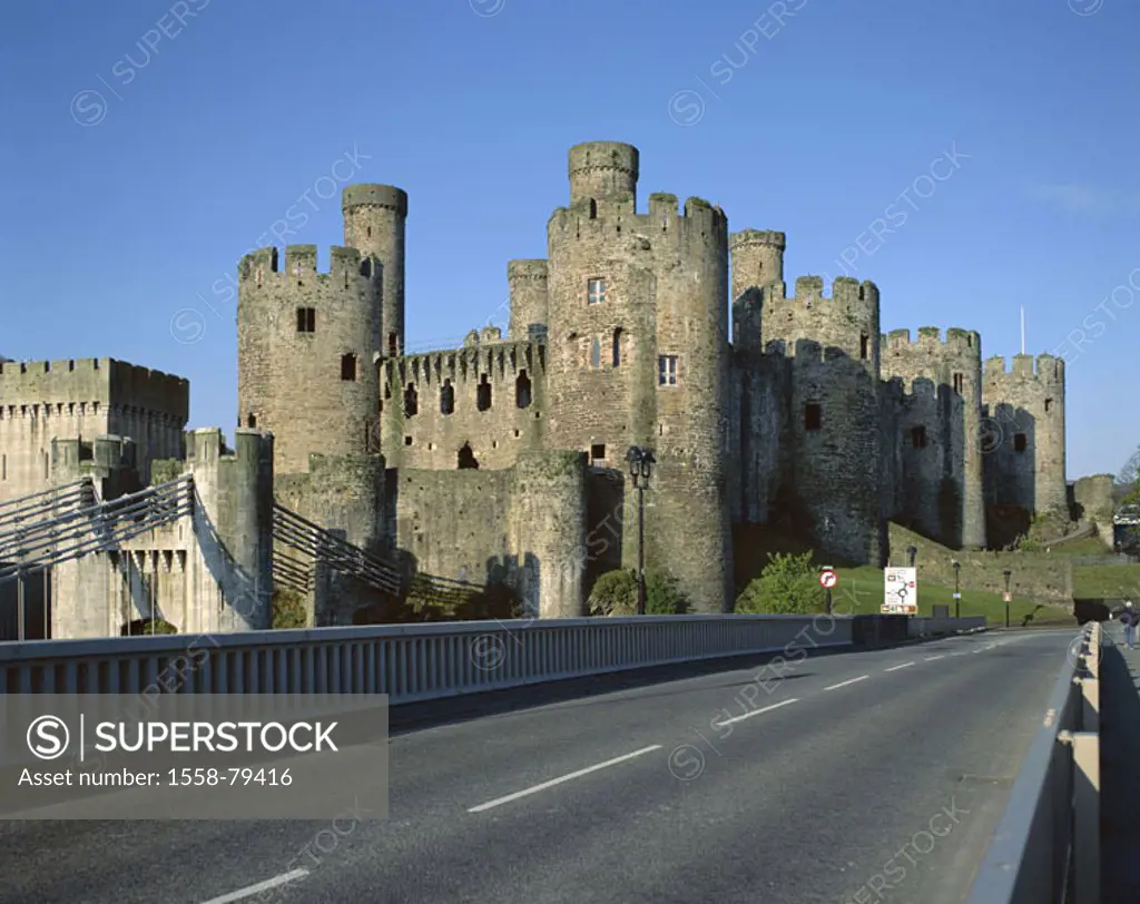 Great Britain, Wales, Conwy Castle,  13. Jh., street,   Europe, island, North Wales, construction, castle, considerably, impressively, military archit...