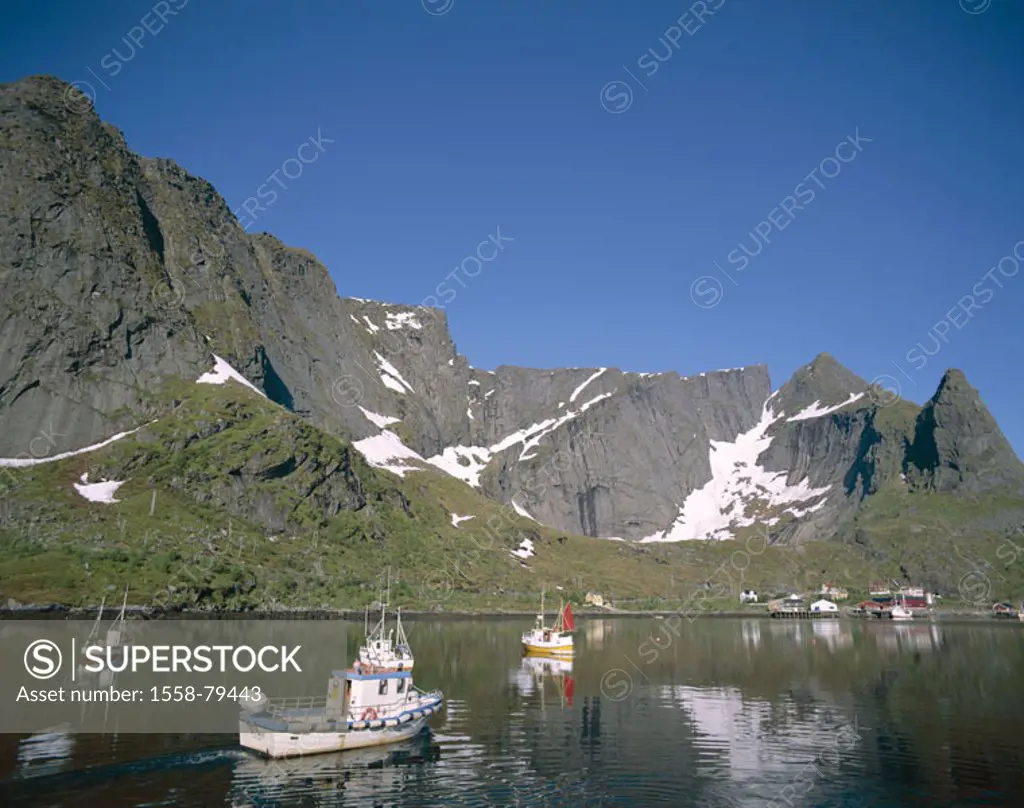 Norway, Lofoten, pure, skyline, Docks, fisher boats,  Series, Scandinavia, island Moskenesöy, Kirk fjord, coast, steep coast, mountains, rocks, houses...