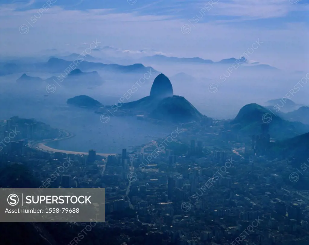 Brazil, Rio de Janeiro, view over the city, Sugarloaf, twilight, fogs  South America, capital, cityscape, coast, bay,  Docks, mountain, ´Pao de Acucar...