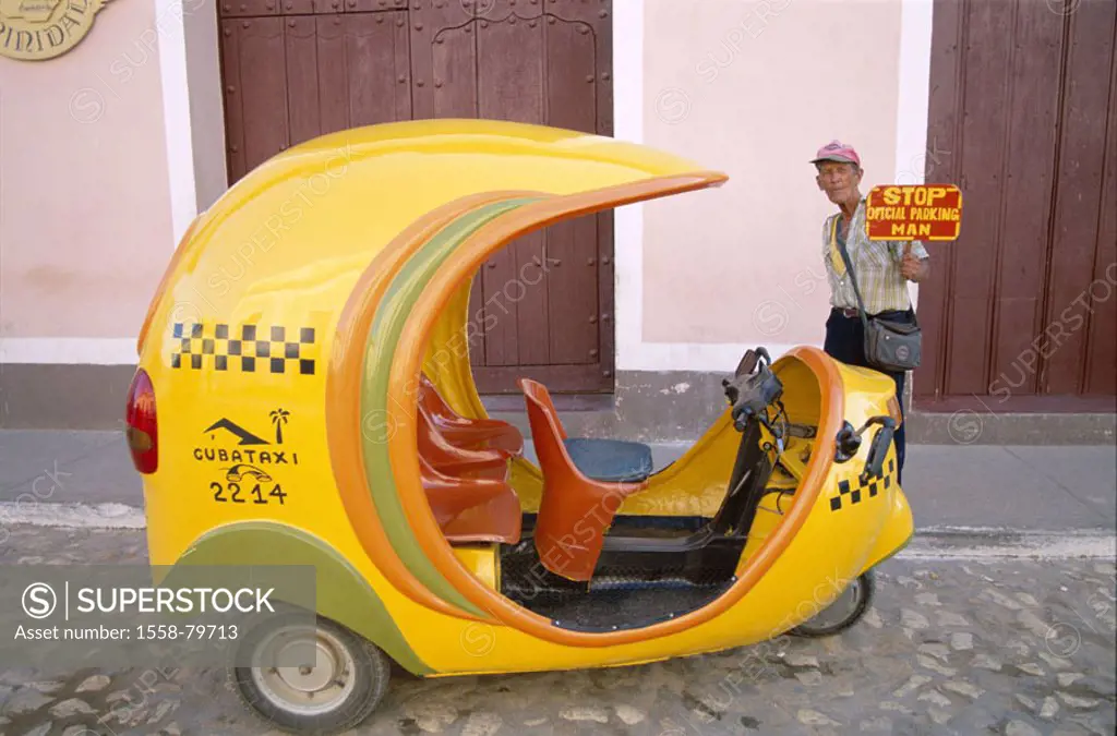 Cuba, Trinidad, tricycle ´Cocotaxi´   Central America, means of transportation publicly, tricycle moped, Motodreirad, roofs Coco taxi, transportation ...