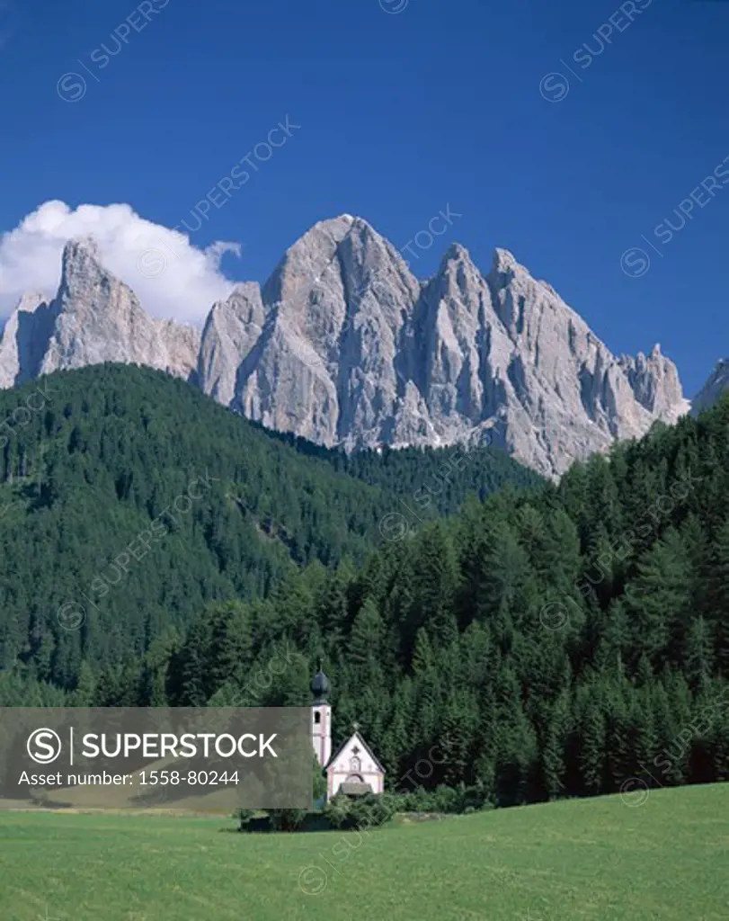 Italy, South Tyrol, Villnößtal, close to St. Magda Lena,  Field church, St. Johann, summer  Series, Dolomites, Val de Funes, mountain forest, edge of ...