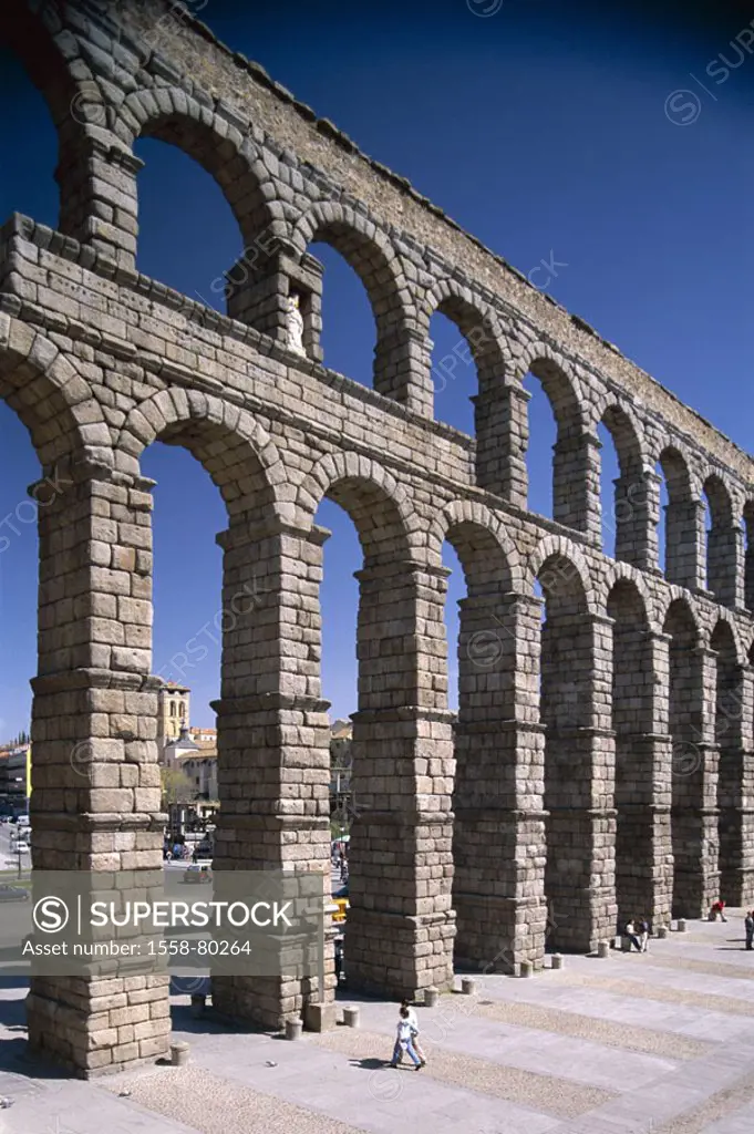 Spain, Castilian and Léon, Segovia,  Roman aqueduct  Europe, Iberian peninsula, Castilla of y León, Altkastilien, sight, landmarks, Acueducto Romano, ...